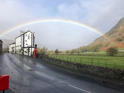 The White Lion Inn เพนริท ภายนอก รูปภาพ